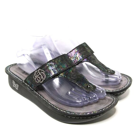 Alegria Carina Rainbow Irridescent Leather Thong Slip On Sandals Sz 37 US 7-7.5 - Picture 1 of 10
